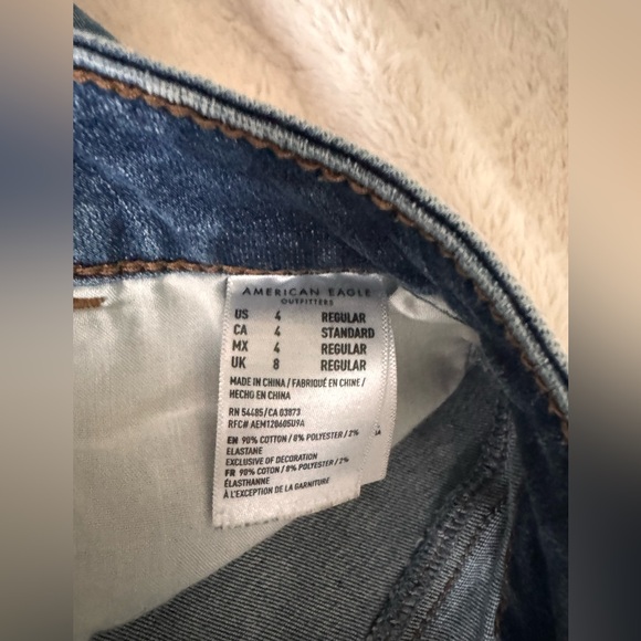 American Eagles Distressed Blue Jeggings - Picture 5 of 5